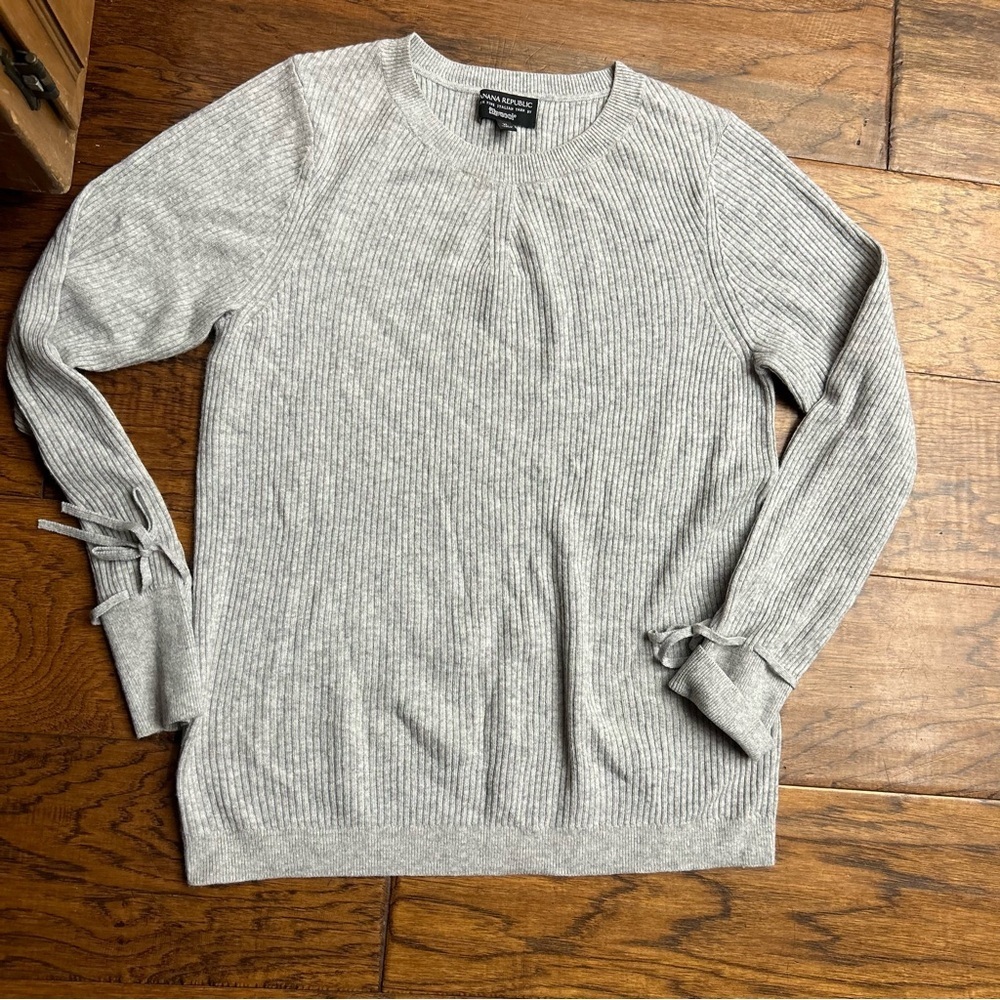 Banana Republic fineโ Italian yarn filpucci Crewneck Sweater